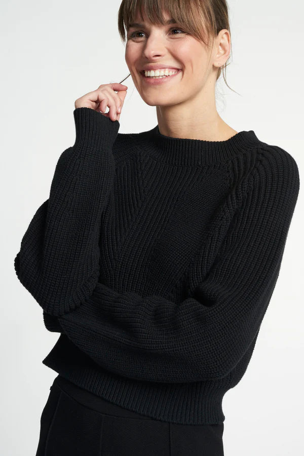 Lune Active cropped knit black sweater, Cotton, women