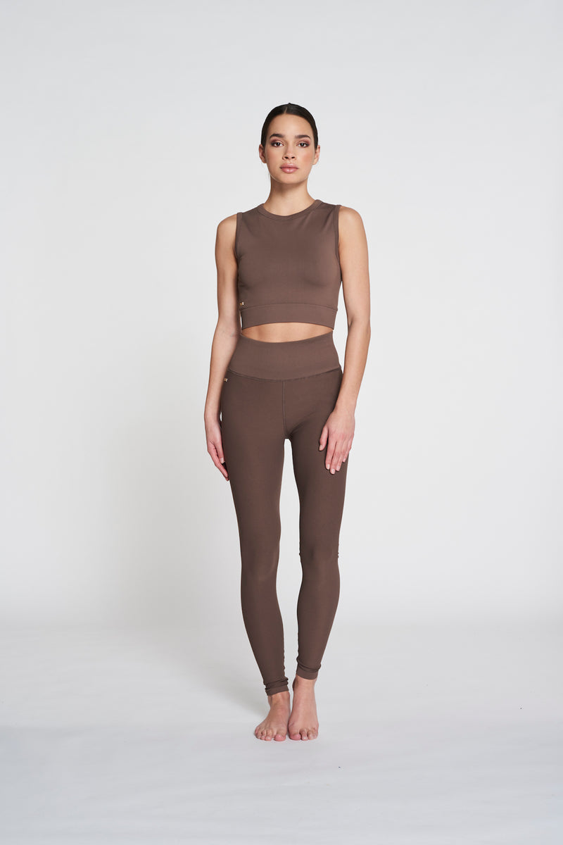 Lune Active sleeveless crop Brown top